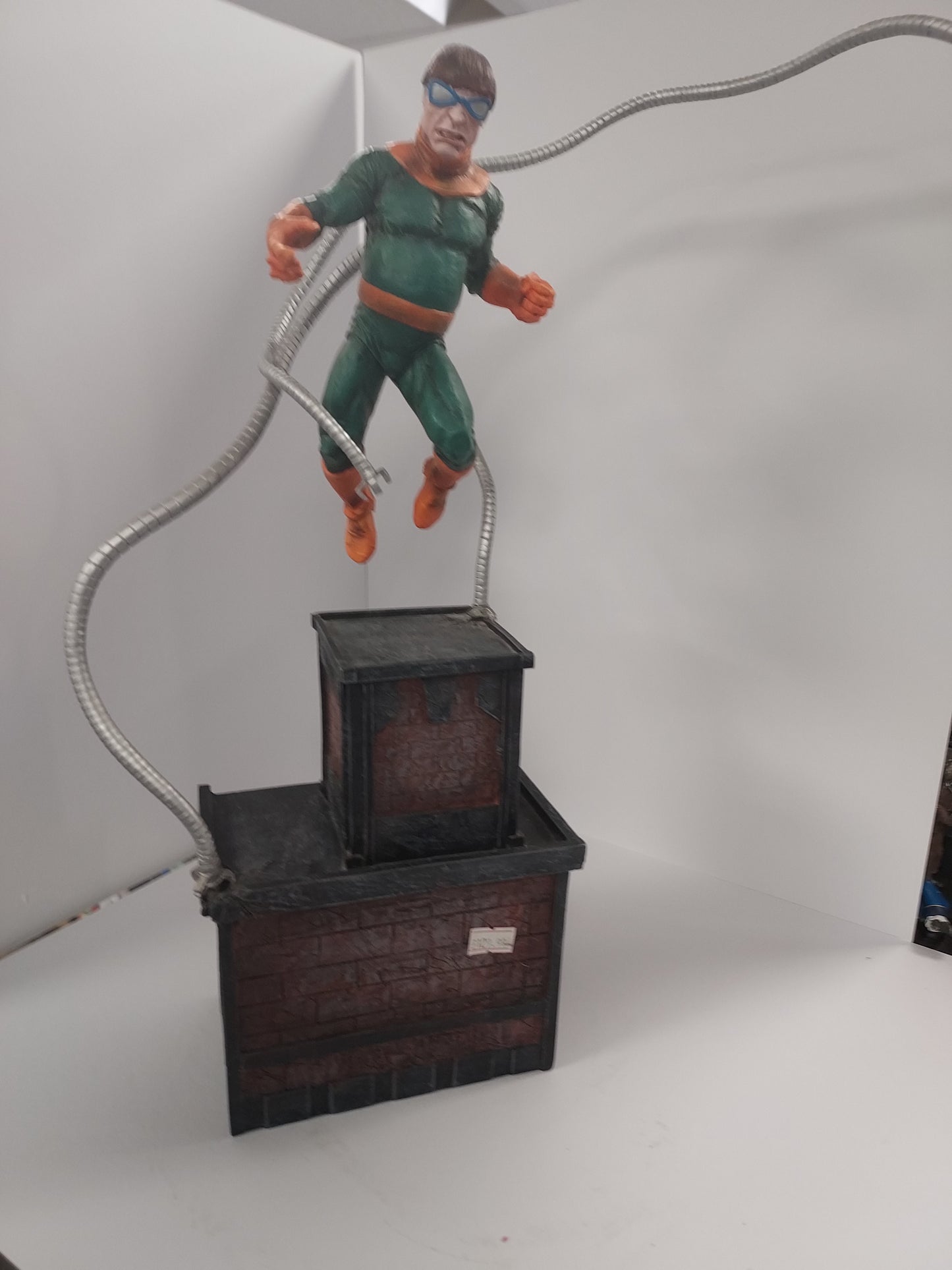 Dr. Otto Octavius ( Doc Oc ) Comic Book Statue